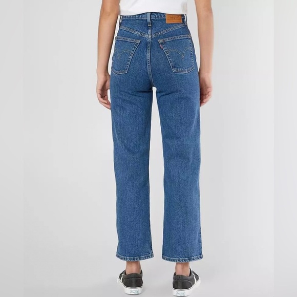 LEVI'S® Premium Ribcage Ankle Straight Jean in Georgie - Picture 3 of 13